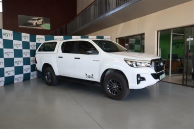 ConsToyota Hilux001-1-th.jpg